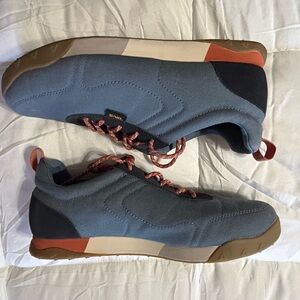 Teva wyldland shoe sneaker New 9.5